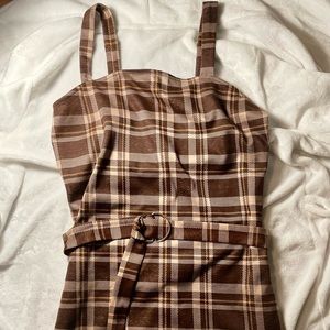Stretchy, brown, plaid mini dress with belt, size L